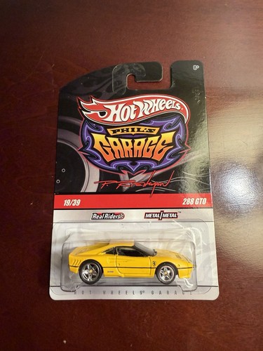 Hot wheels phil - phil’s, garage