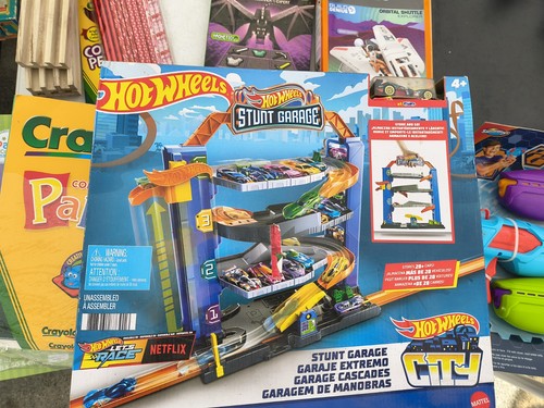 Hot wheels city stunt - hot,